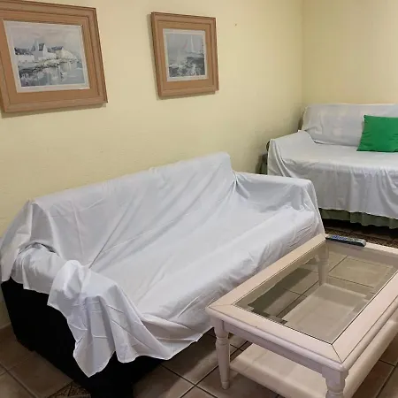 Service Lazaro- Aguamarina - Dos - 2 Bedrooms קלפה